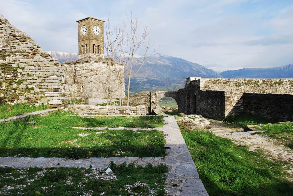 Hapet thirrja për projekte kulturore dhe turistike me fond 190 milionë lekë